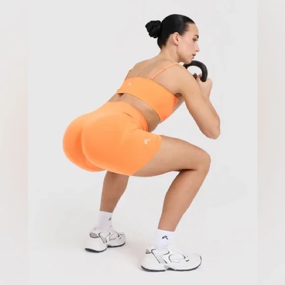 ONER ACTIVE EFFORTLESS APRICOT ORANGE SHORTS SIZE M - Picture 4 of 6